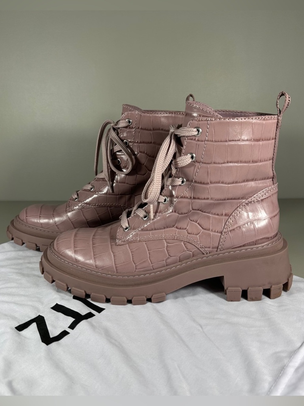 Schutz Orly Croc Print Lug Sole Lilac Combat Shiny Leather Boots - Picture 1 of 10